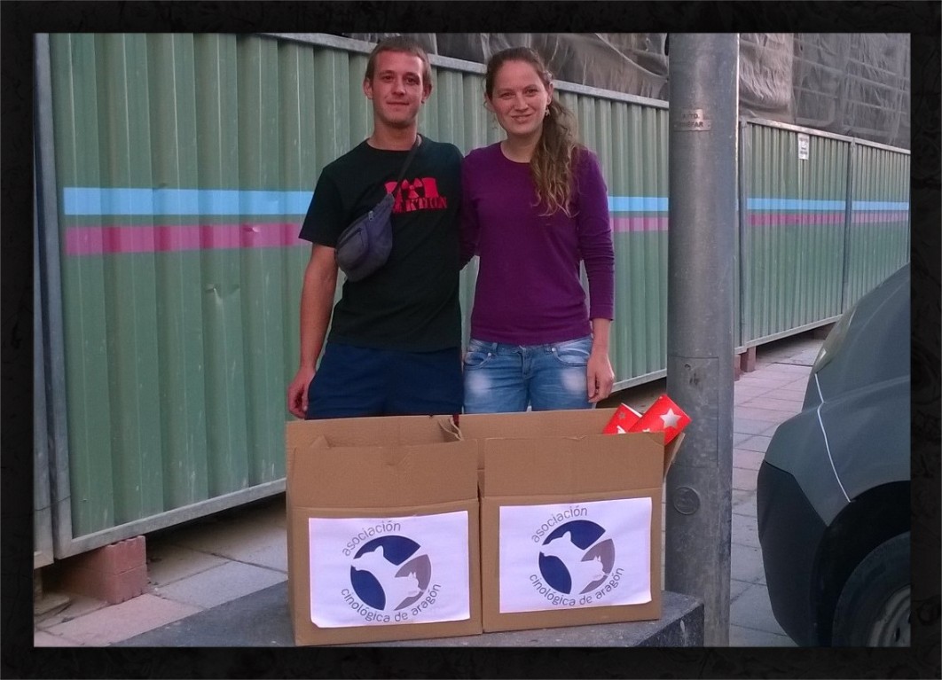 ALDA Binefar. Donación de chuches para sus protegidos. ALDA Binefar. Donación de chuches para sus protegidos.